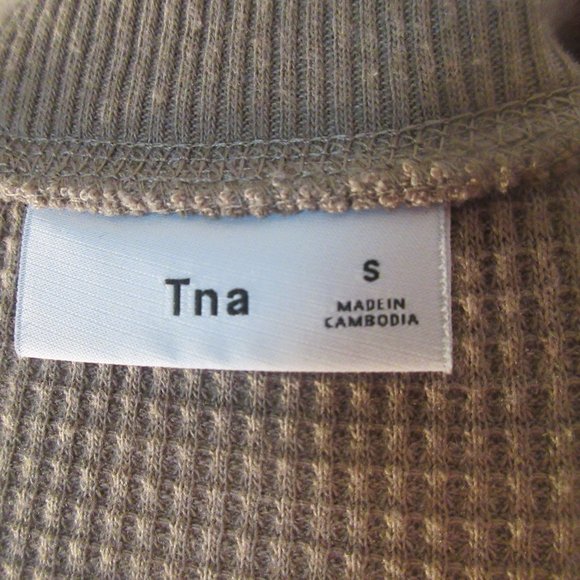 Artizia TNA Womens Small Sweater Waffle Knit Long Sleeve Lightweight Tan Brown - Picture 9 of 9